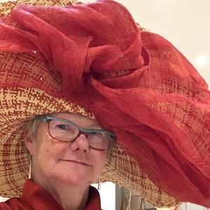 Meet your Posher, Agnes